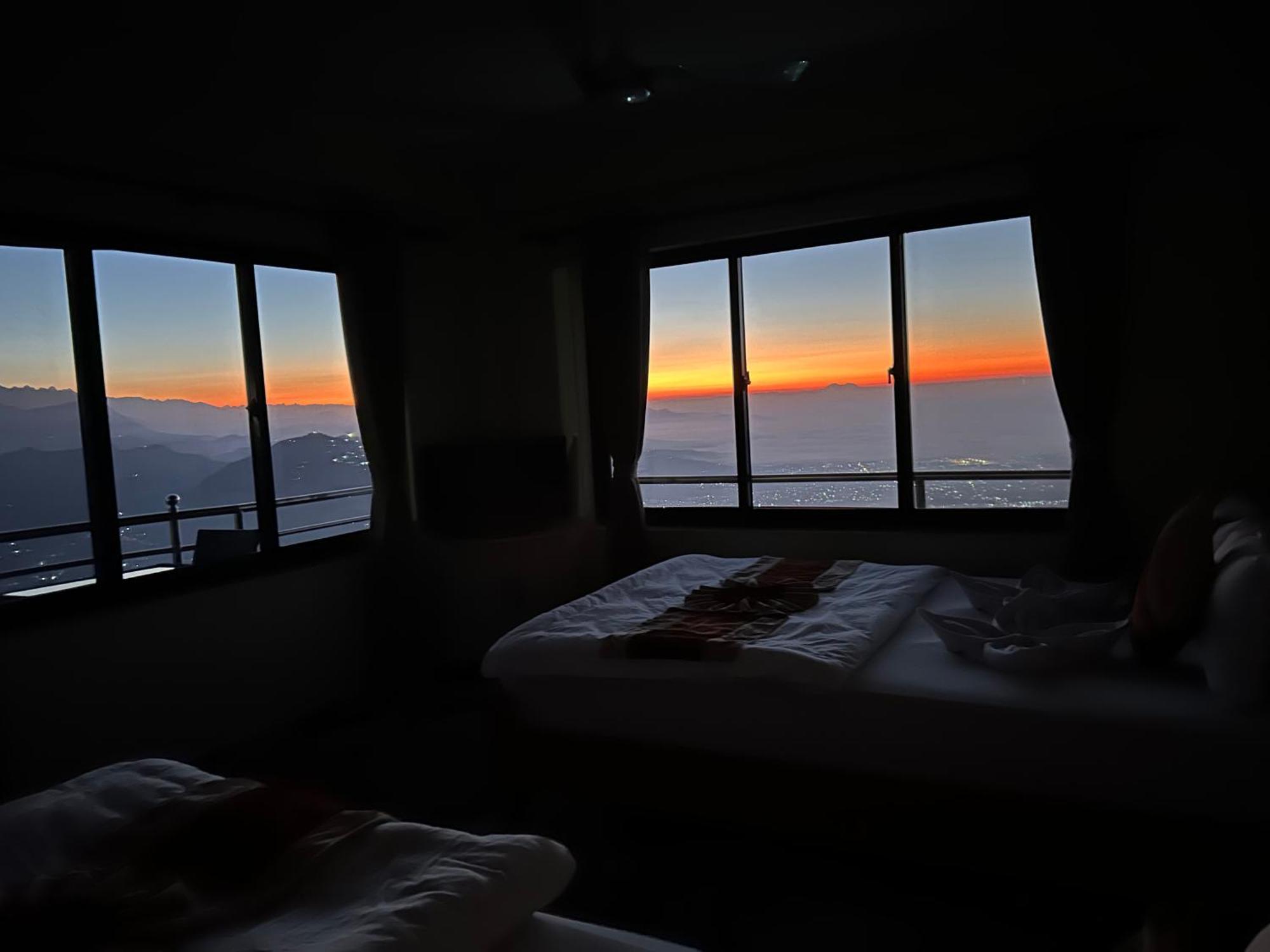 Hotel Pristine Himalaya بوكْرا المظهر الخارجي الصورة