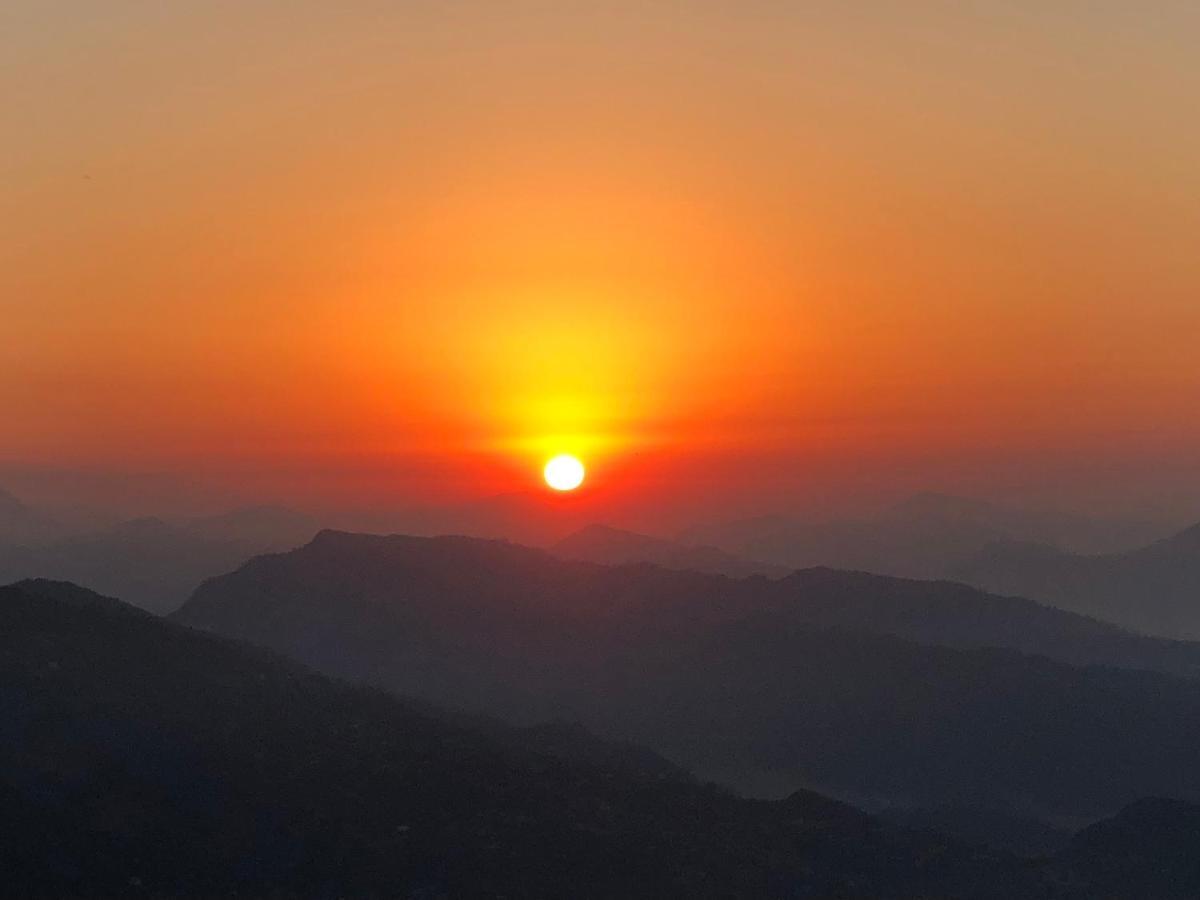 Hotel Pristine Himalaya بوكْرا المظهر الخارجي الصورة